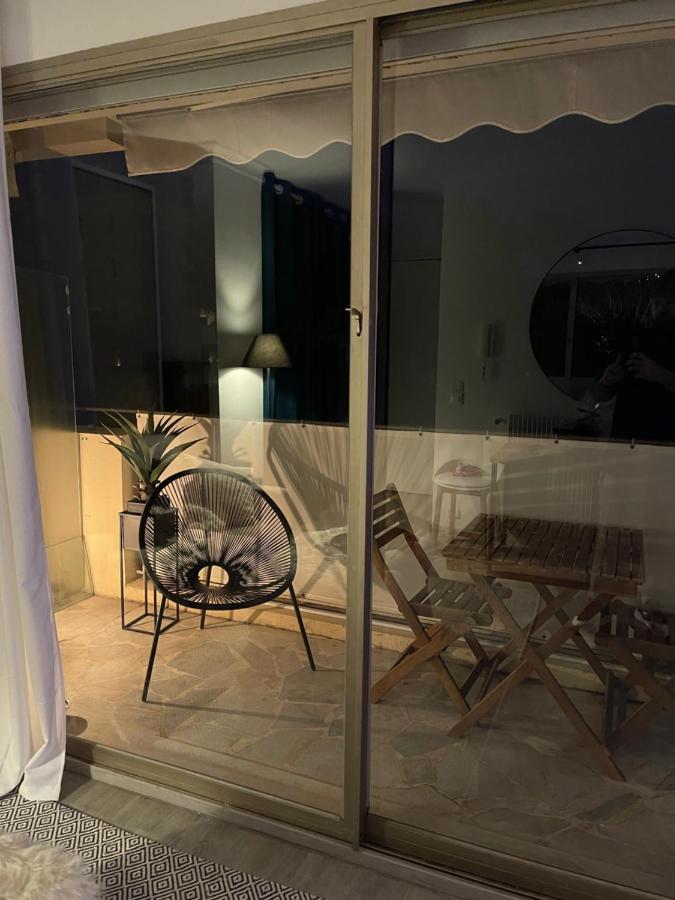 Cozy Studio On The Beach Antibes Esterno foto
