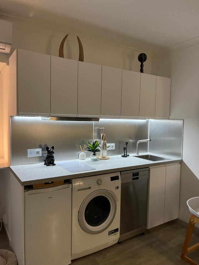Cozy Studio On The Beach Antibes Esterno foto