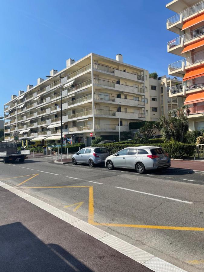 Cozy Studio On The Beach Antibes Esterno foto